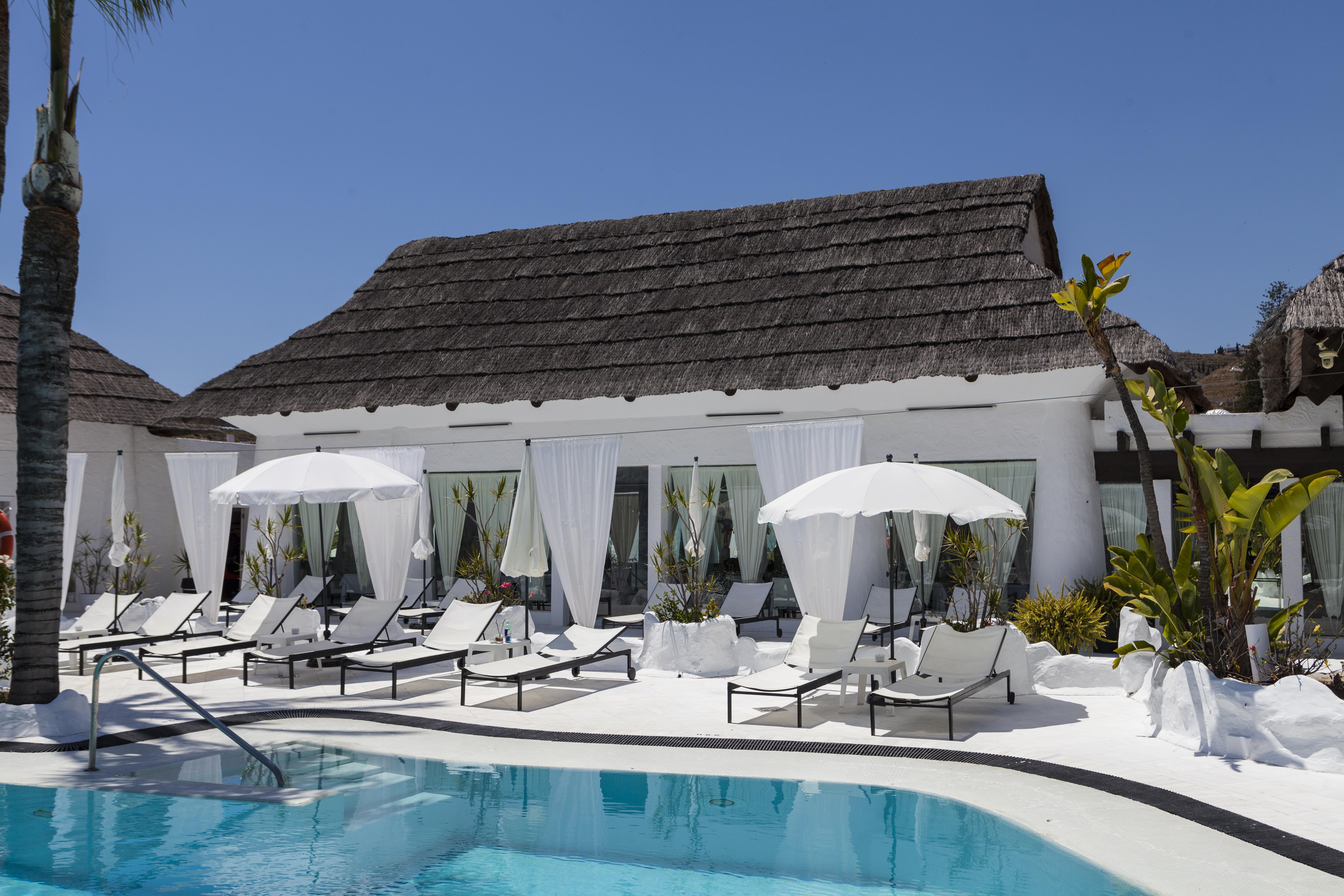 Hotel Suites Albayzin Del Mar Almunecar Exterior photo